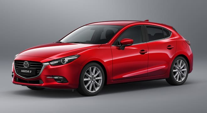 Mazda 3 schuin voor